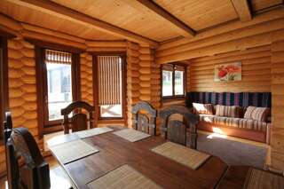 Апарт-отели Chalet Flery Мигово Апартаменты с 3 спальнями-9