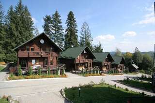 Апарт-отели Chalet Flery Мигово Апартаменты с 3 спальнями-3