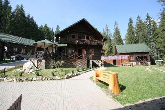 Апарт-отели Chalet Flery Мигово-13